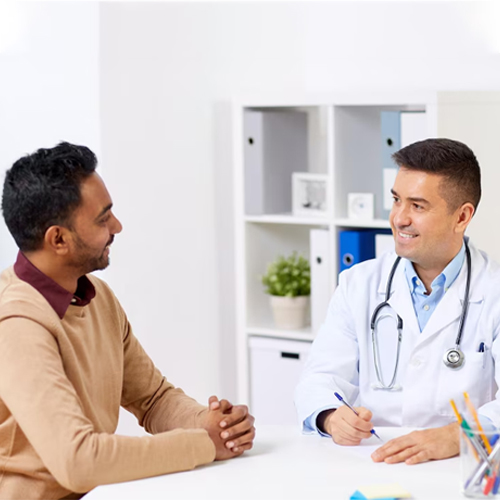 Best Piles Doctor In Noida : Book Free Consultation Here